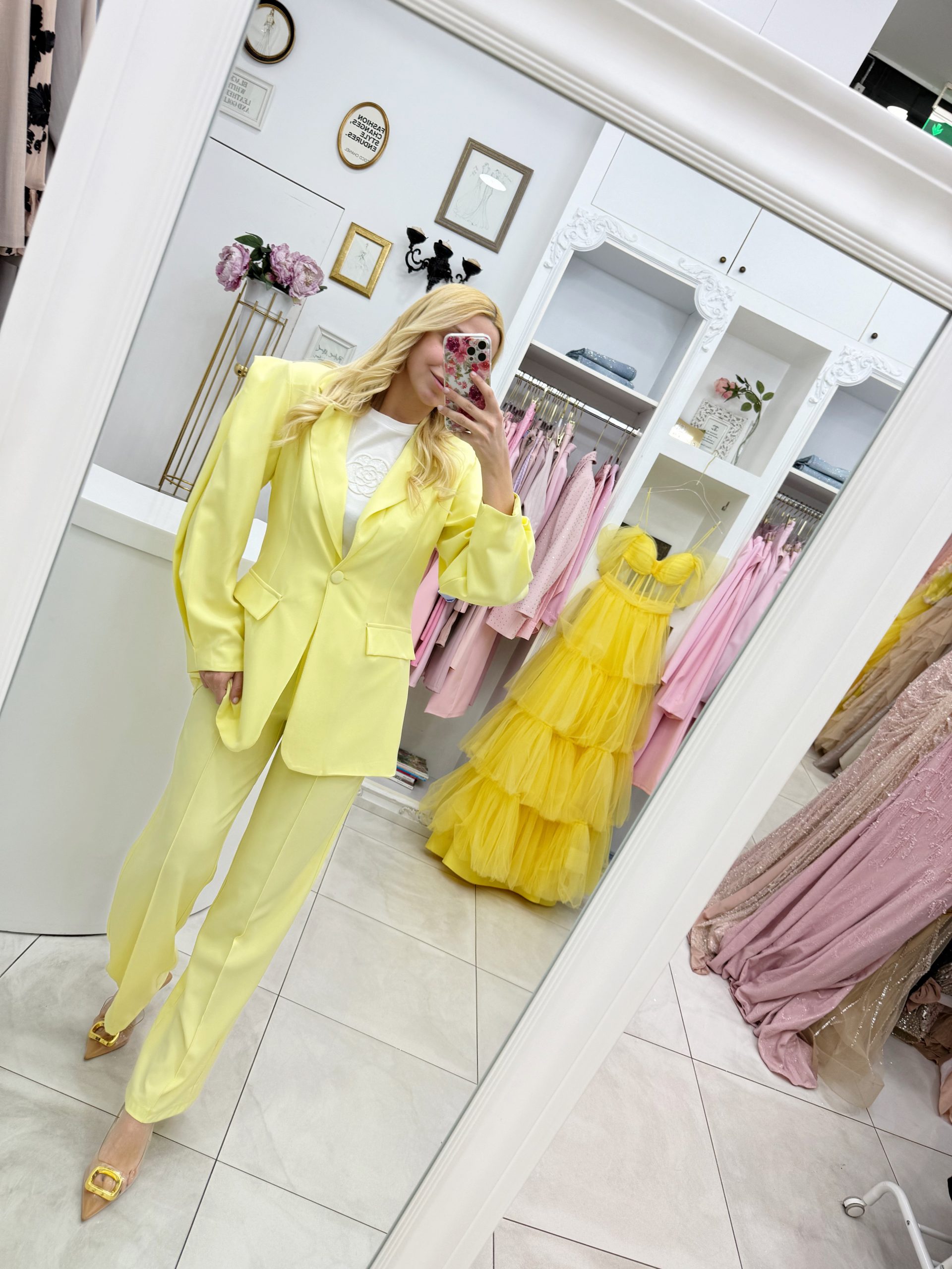 D6C0241B-E0AB-45AC-ABA5-49FA514D1D71