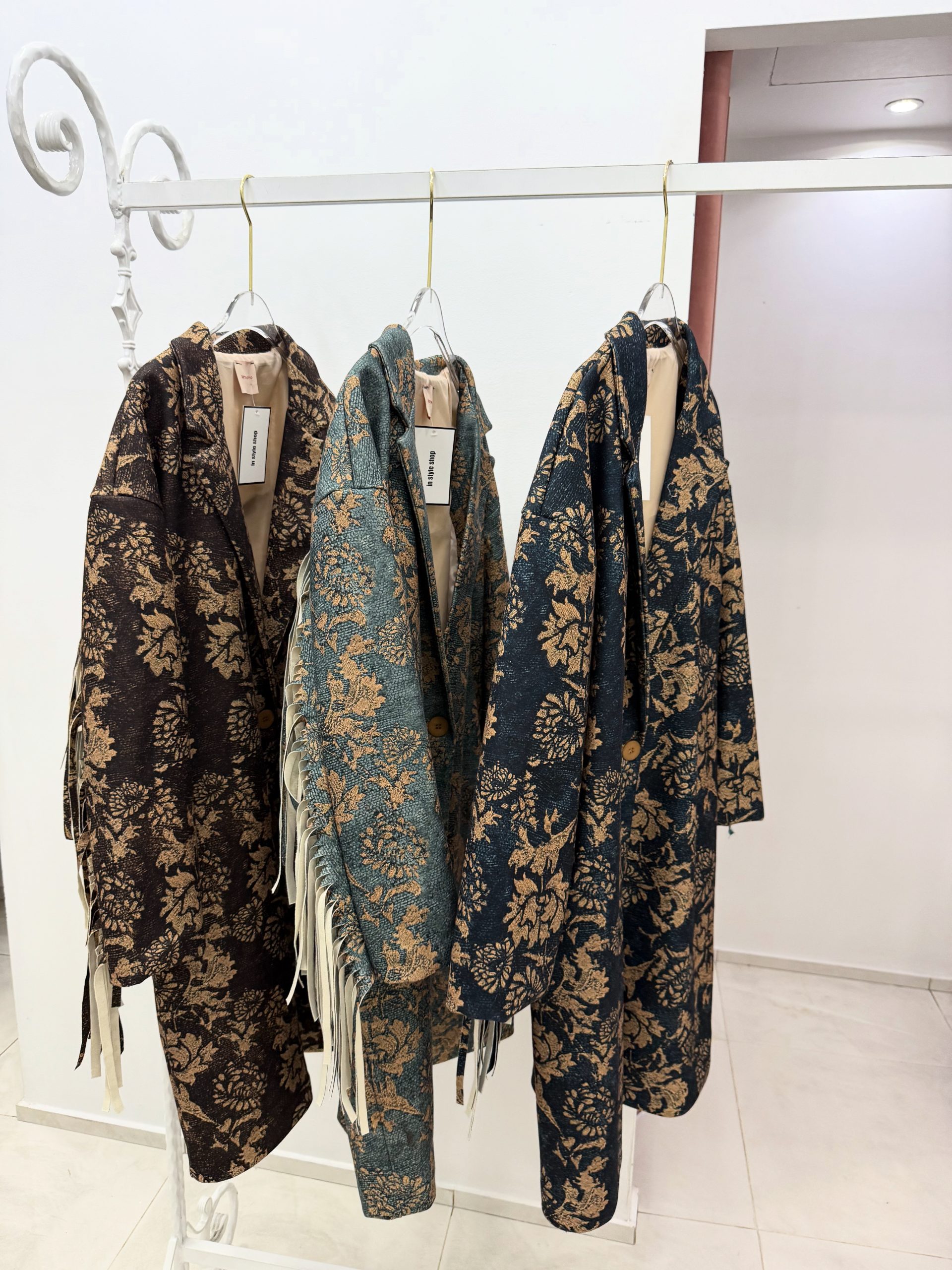 1F18A20F-EA23-499B-B010-4084705E5790