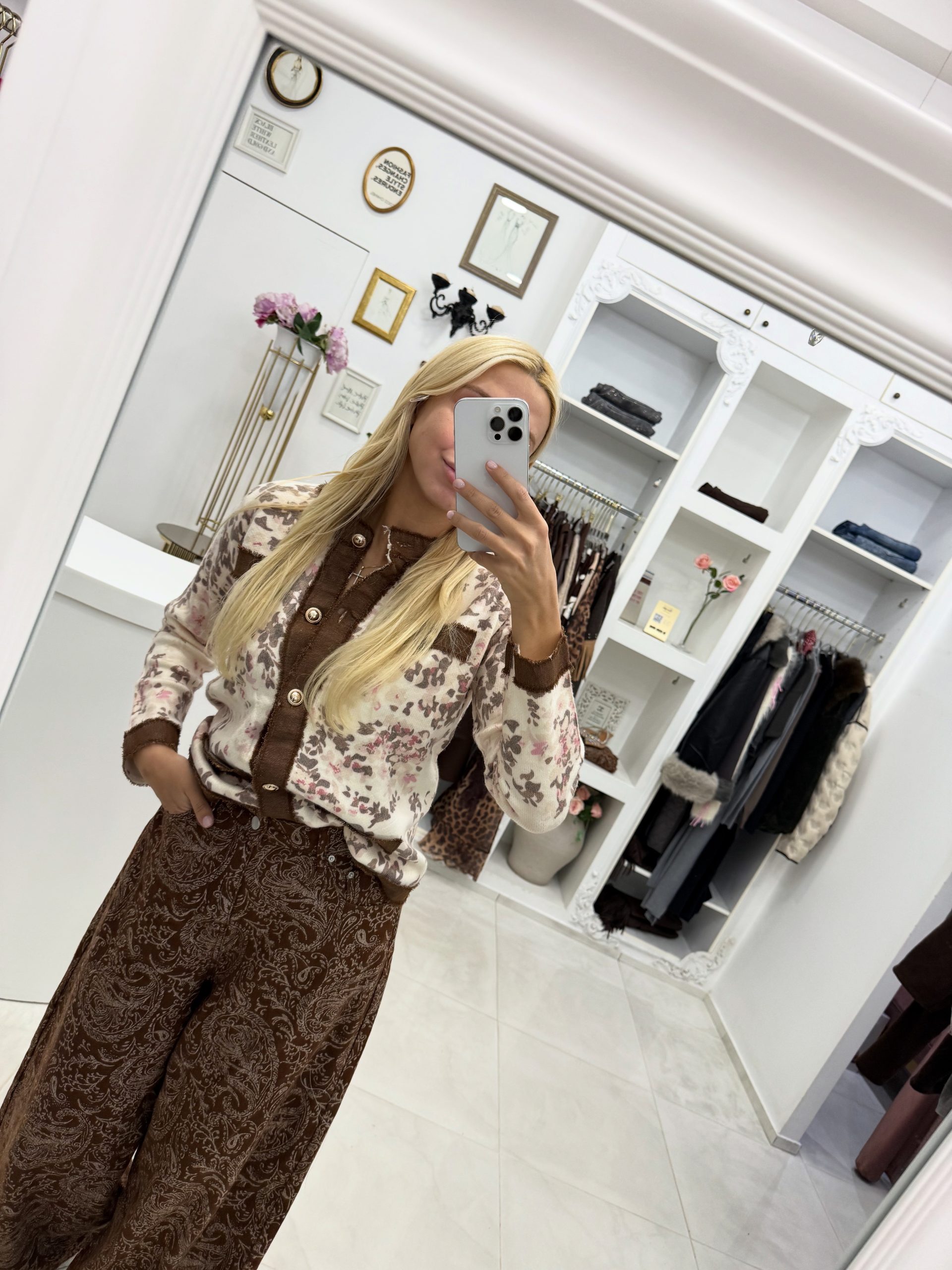 35CABB96-50E0-49B3-A409-4CBC1C7B2DB9