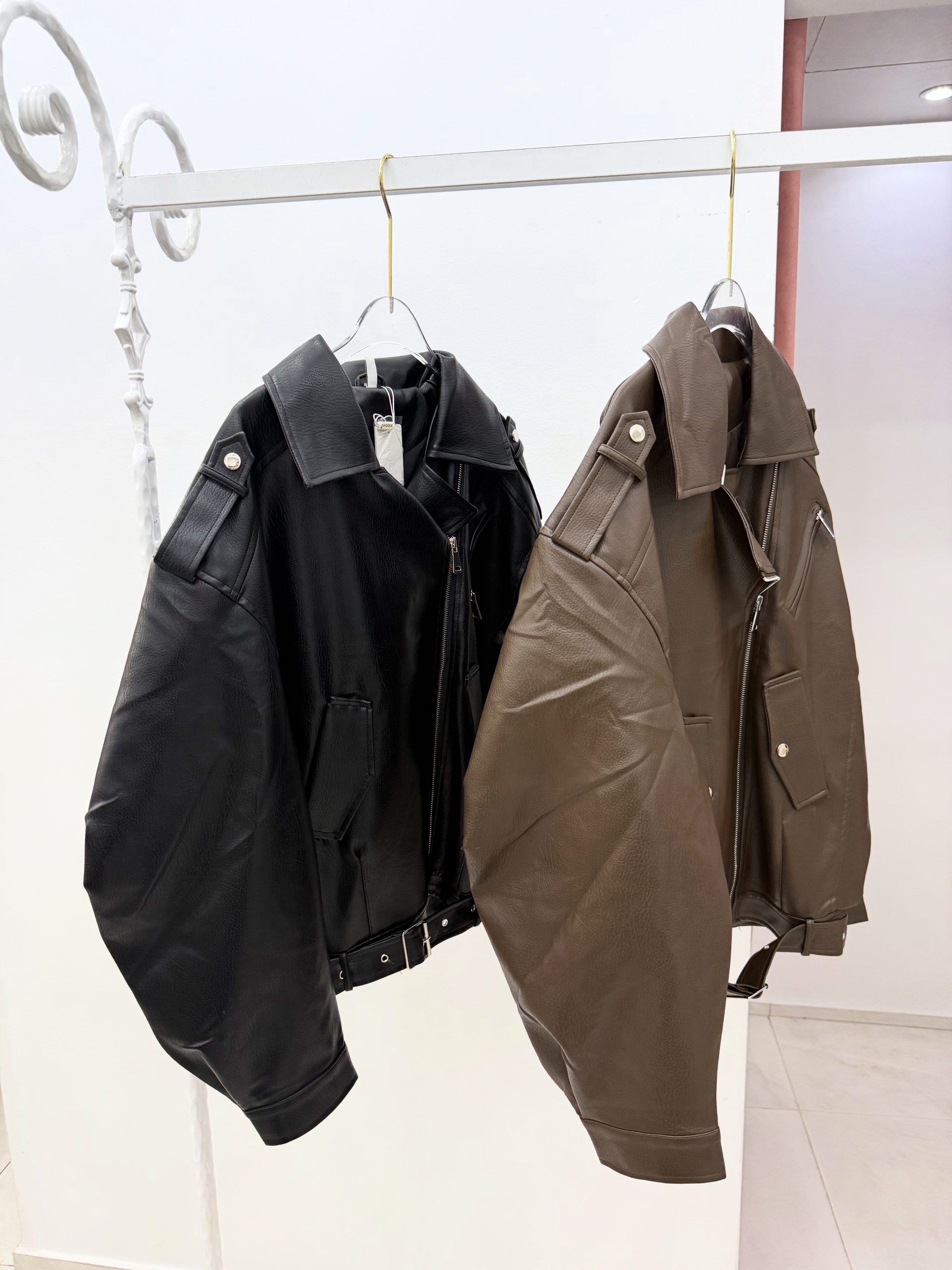 B5B6853C-6C97-4661-A435-7DDA114CCE5B